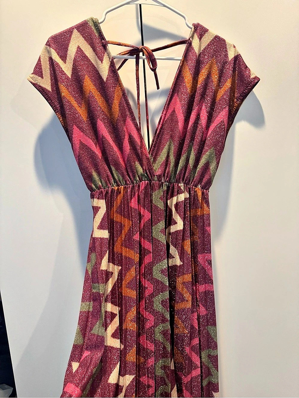 BeautifulV neck Maxi Dress